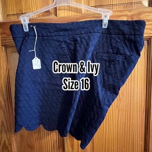 Navy Scallop Hem shorts